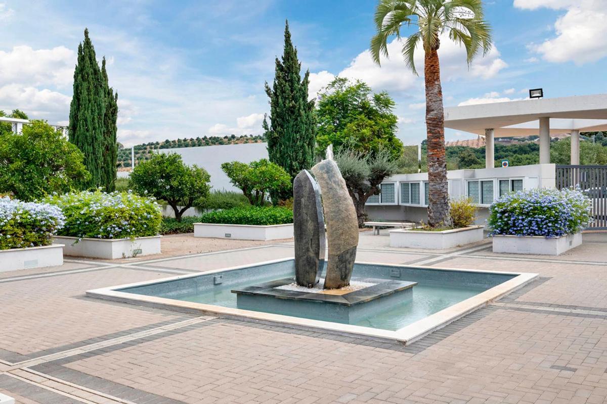 Apartment Vitania Costa Del Sol *